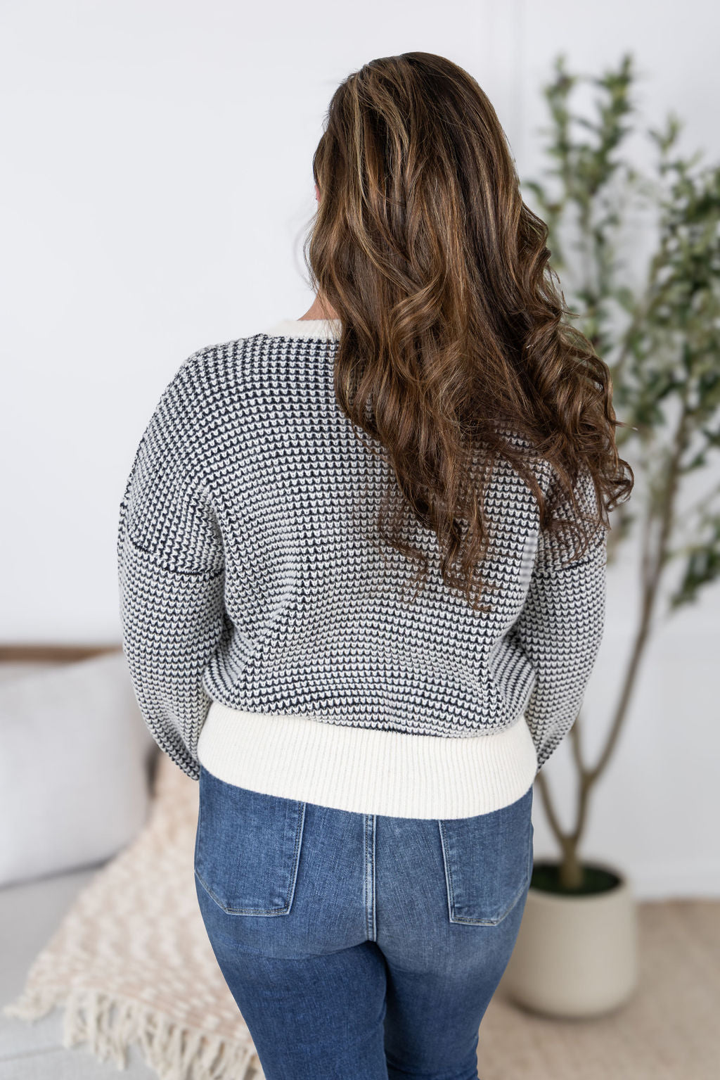 PREBOOK Charlotte Sweater - Black and Cream
