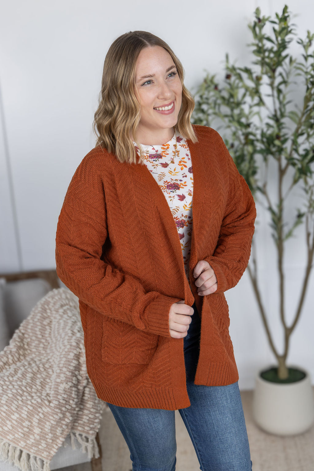 PREBOOK Billie Open Knit Cardigan - Rust