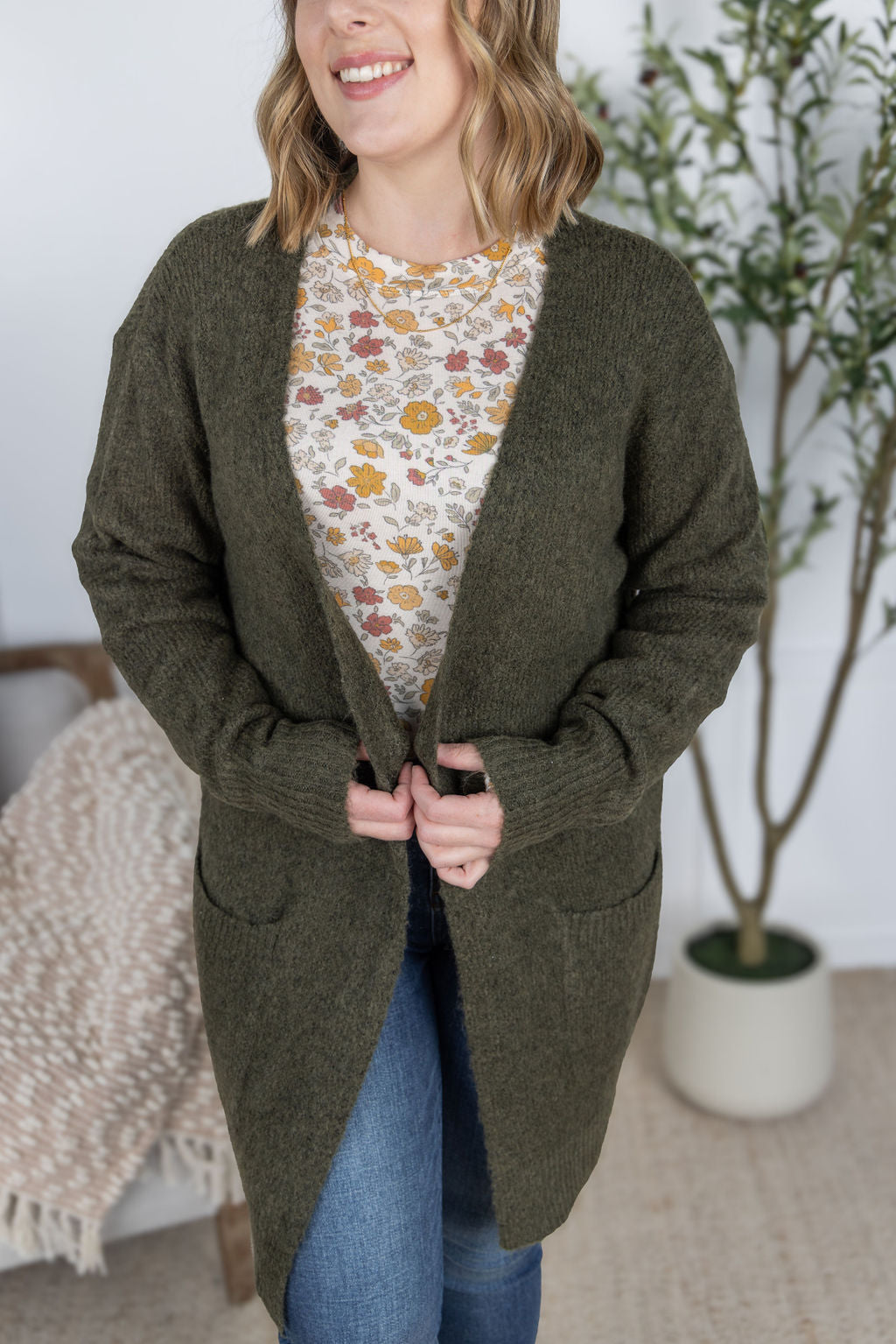 PREBOOK Madison Cozy Cardigan - Dark Olive