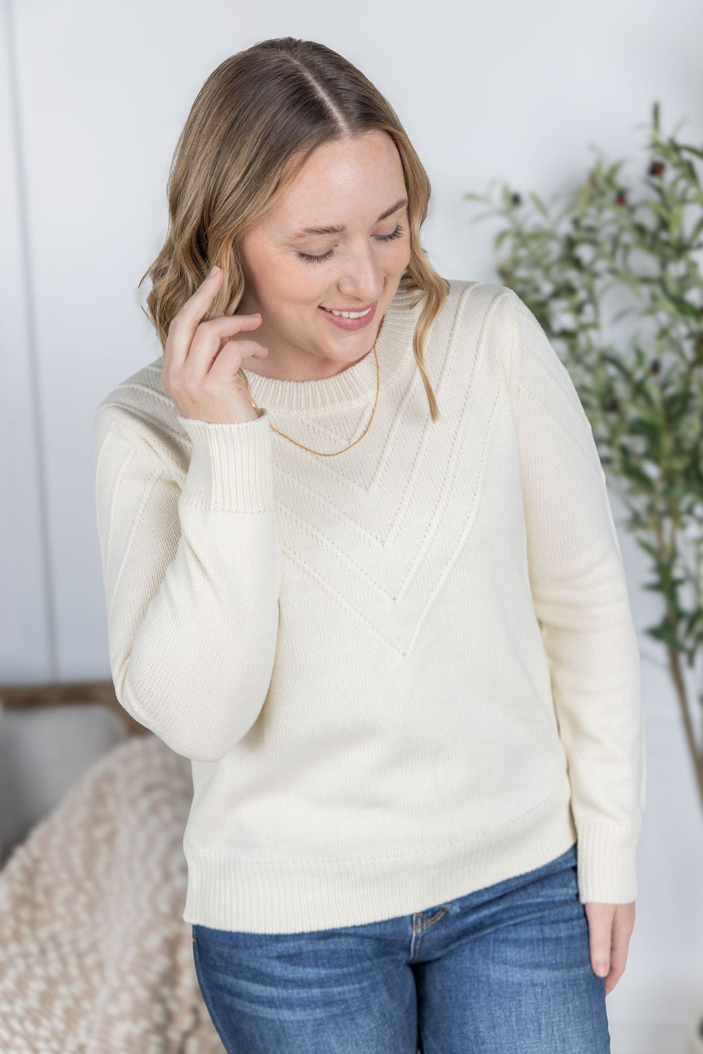 PREBOOK Evelyn Sweater - Ivory