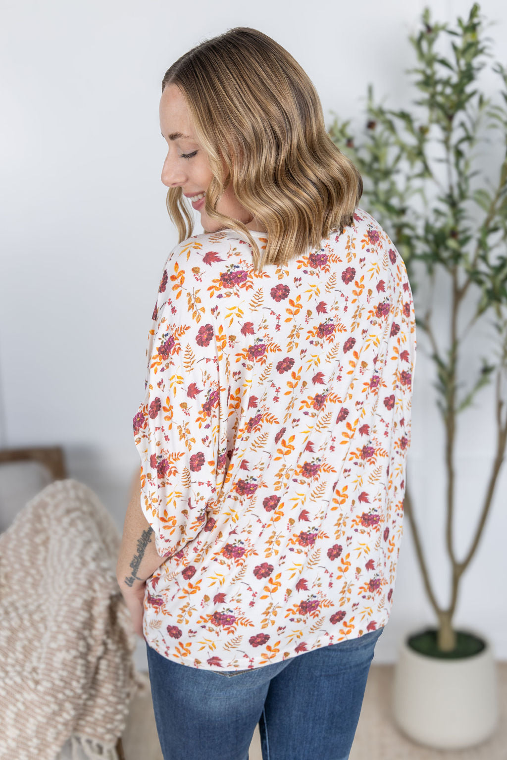 PREBOOK Darcy Dolman - Autumn Floral