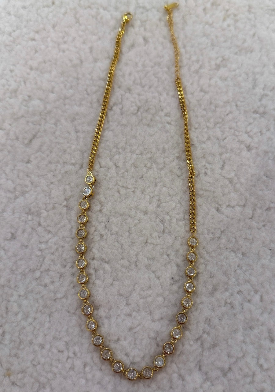 ROXIE NECKLACE