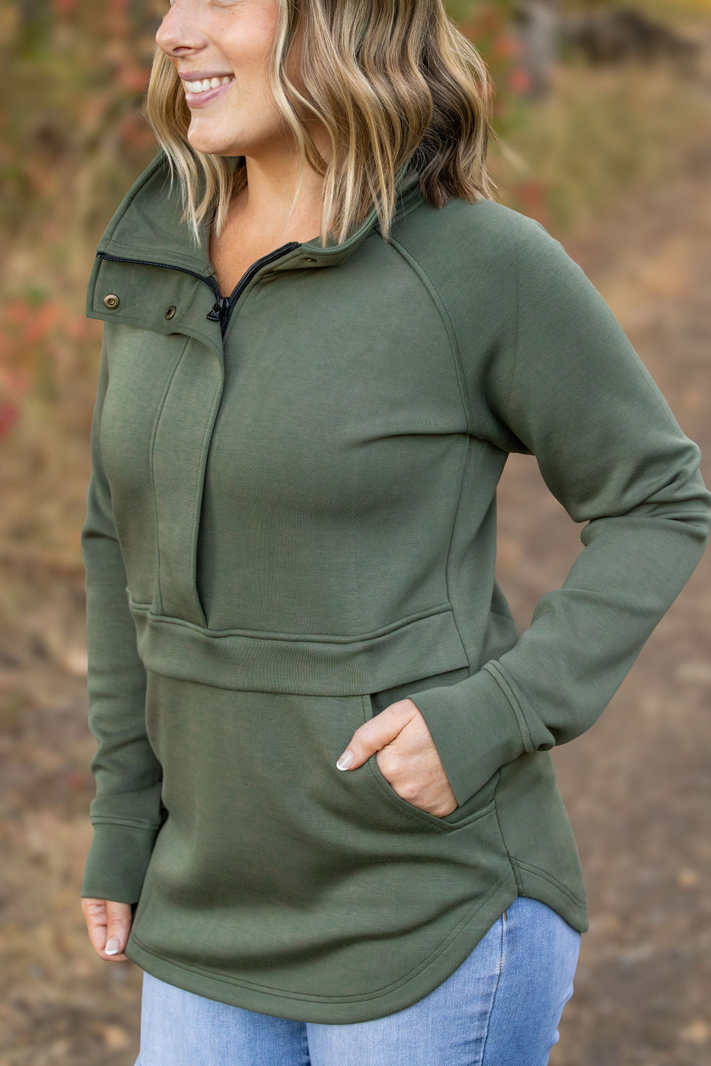 PREBOOK Mia Scuba Halfzip - Olive