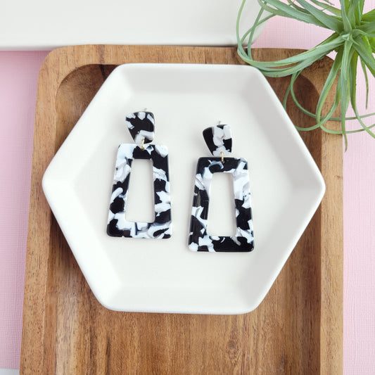 Avery Earrings - Black & White