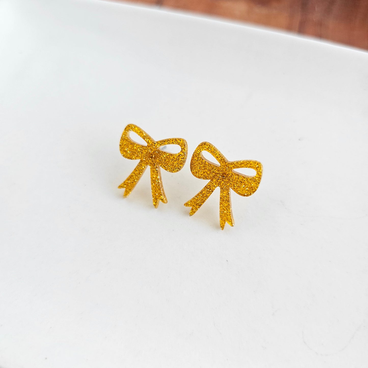 Bow Studs - Yellow Gold Glitter