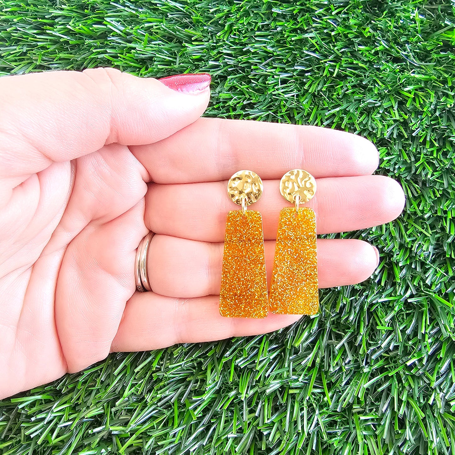 Mia Mini Earrings - Yellow Gold Glitter