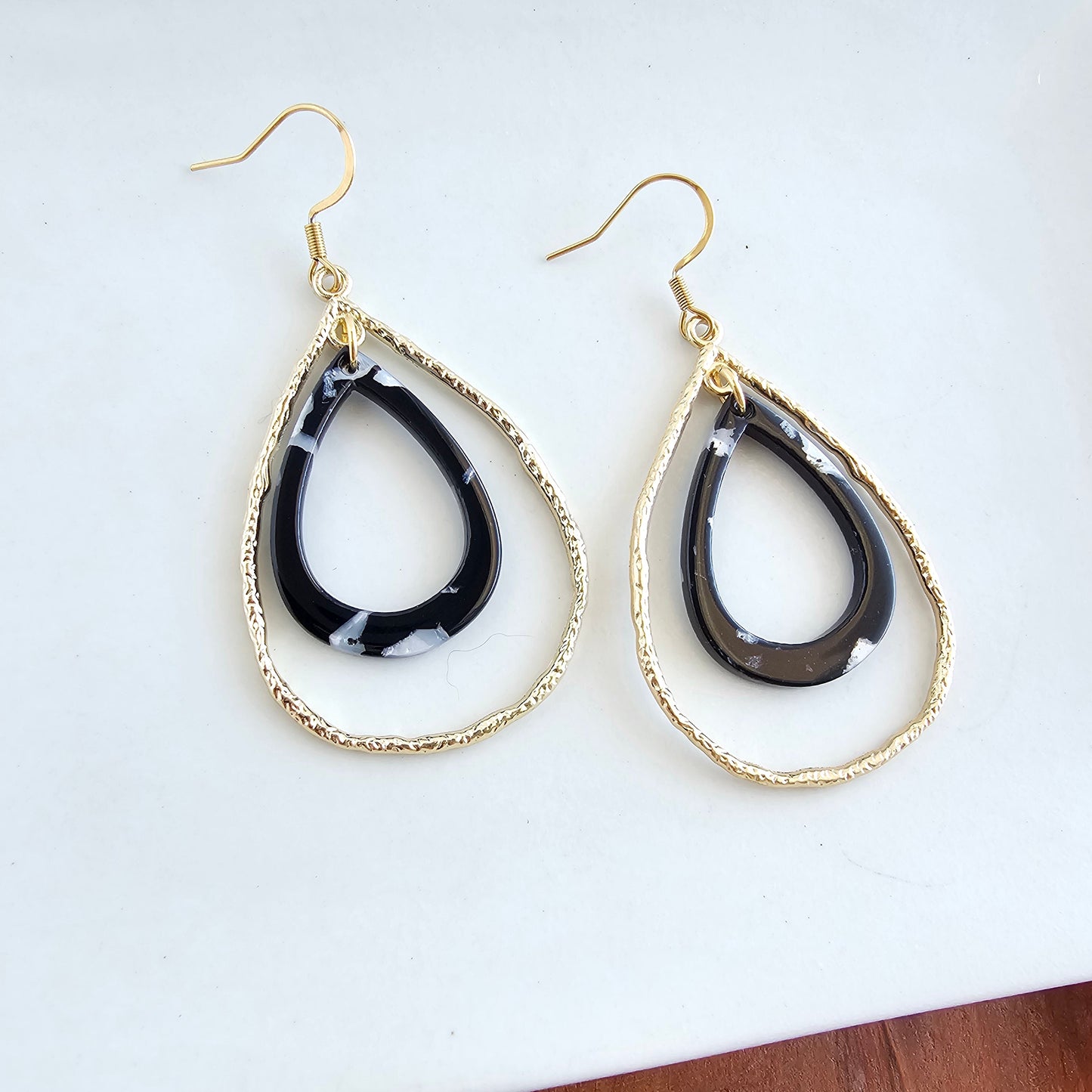 Savannah Earrings - Onyx Black