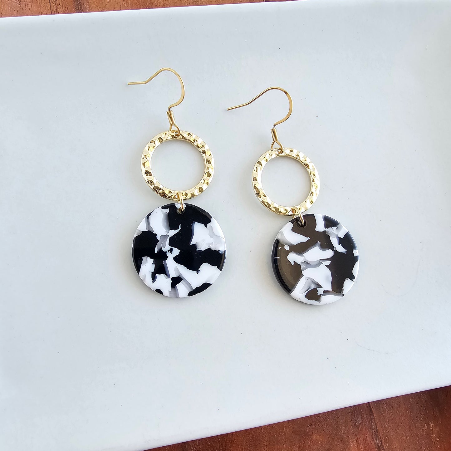 Rylee Earrings - Black & White