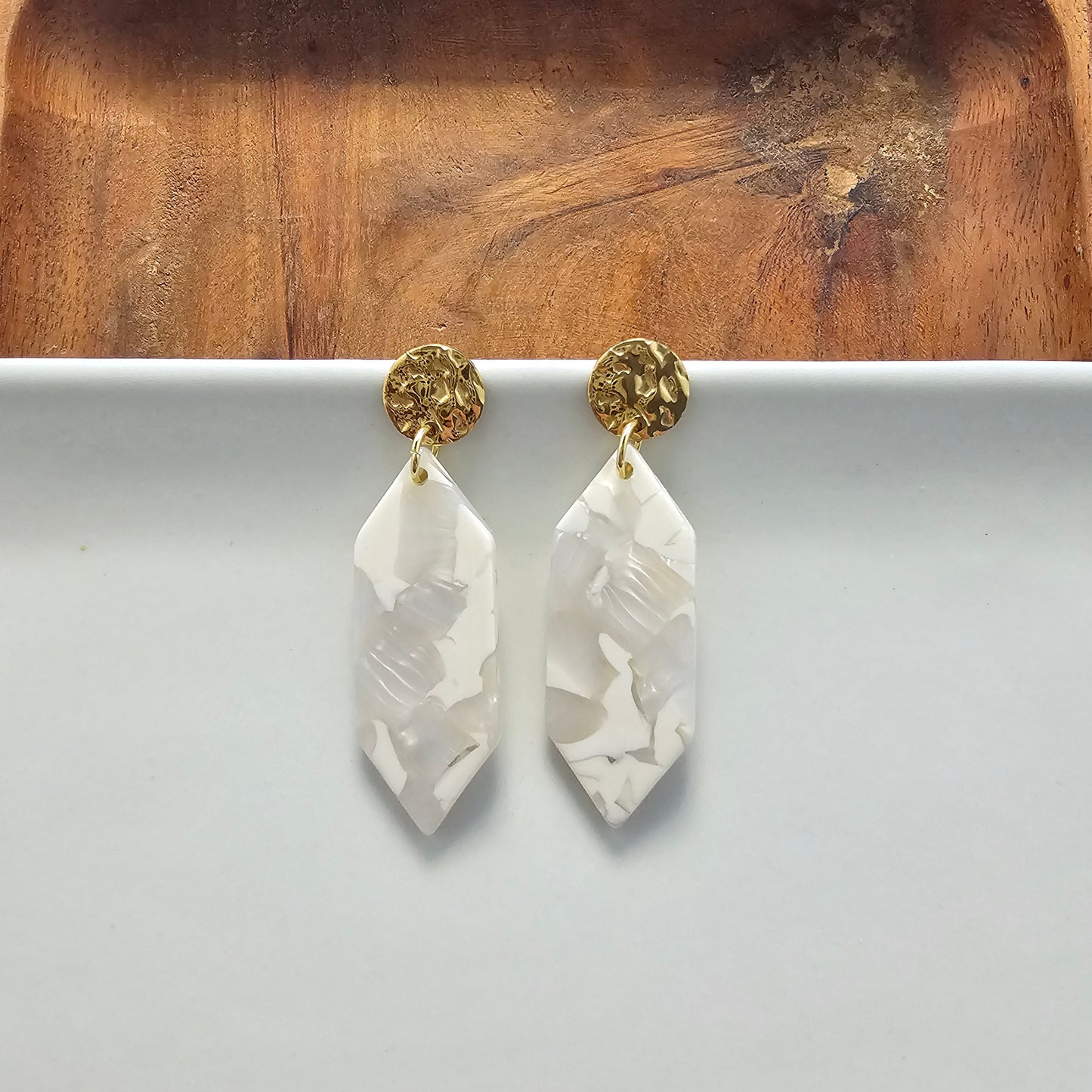 Gemma Earrings - Breezy White