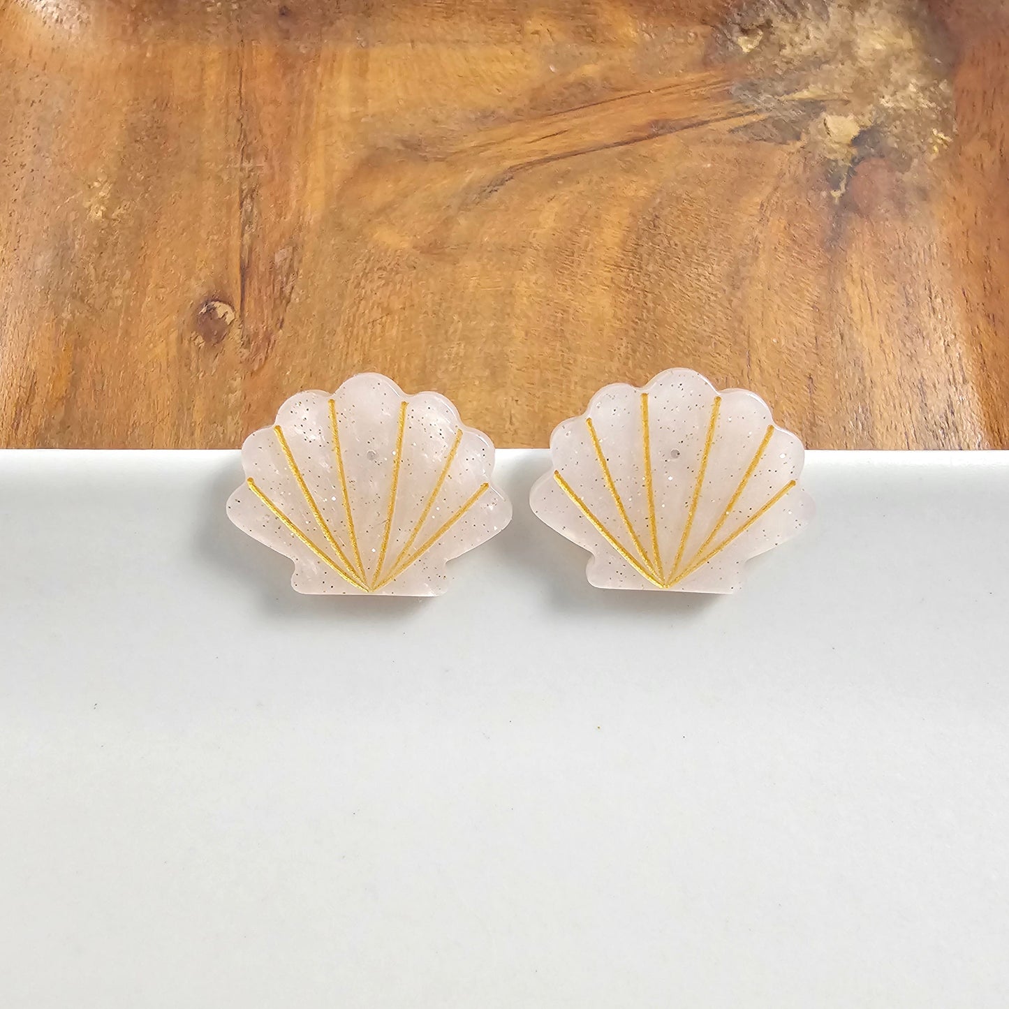 Seashell Studs - Pink Pearl