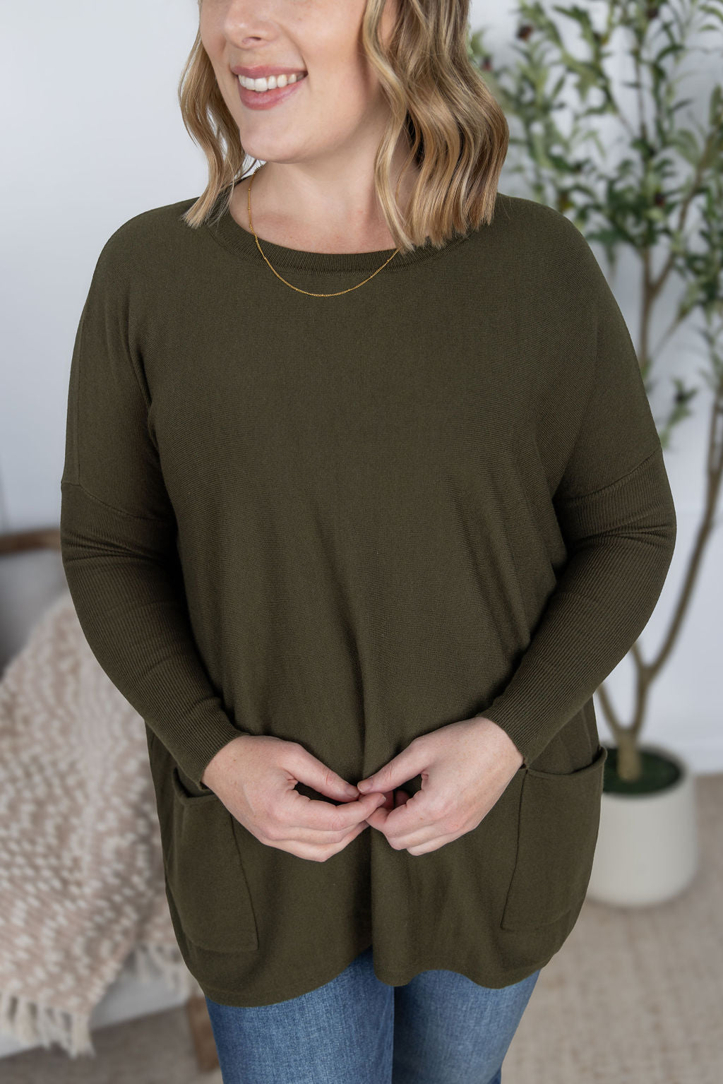 PREBOOK Naomi Pocket Sweater - Olive