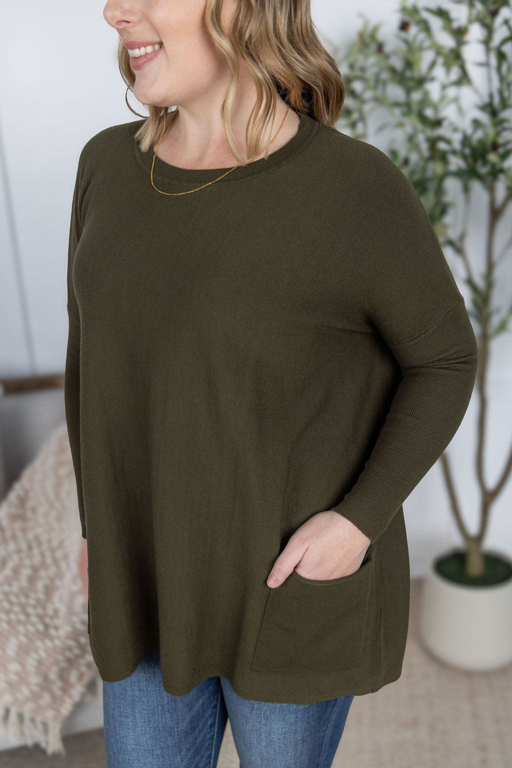PREBOOK Naomi Pocket Sweater - Olive