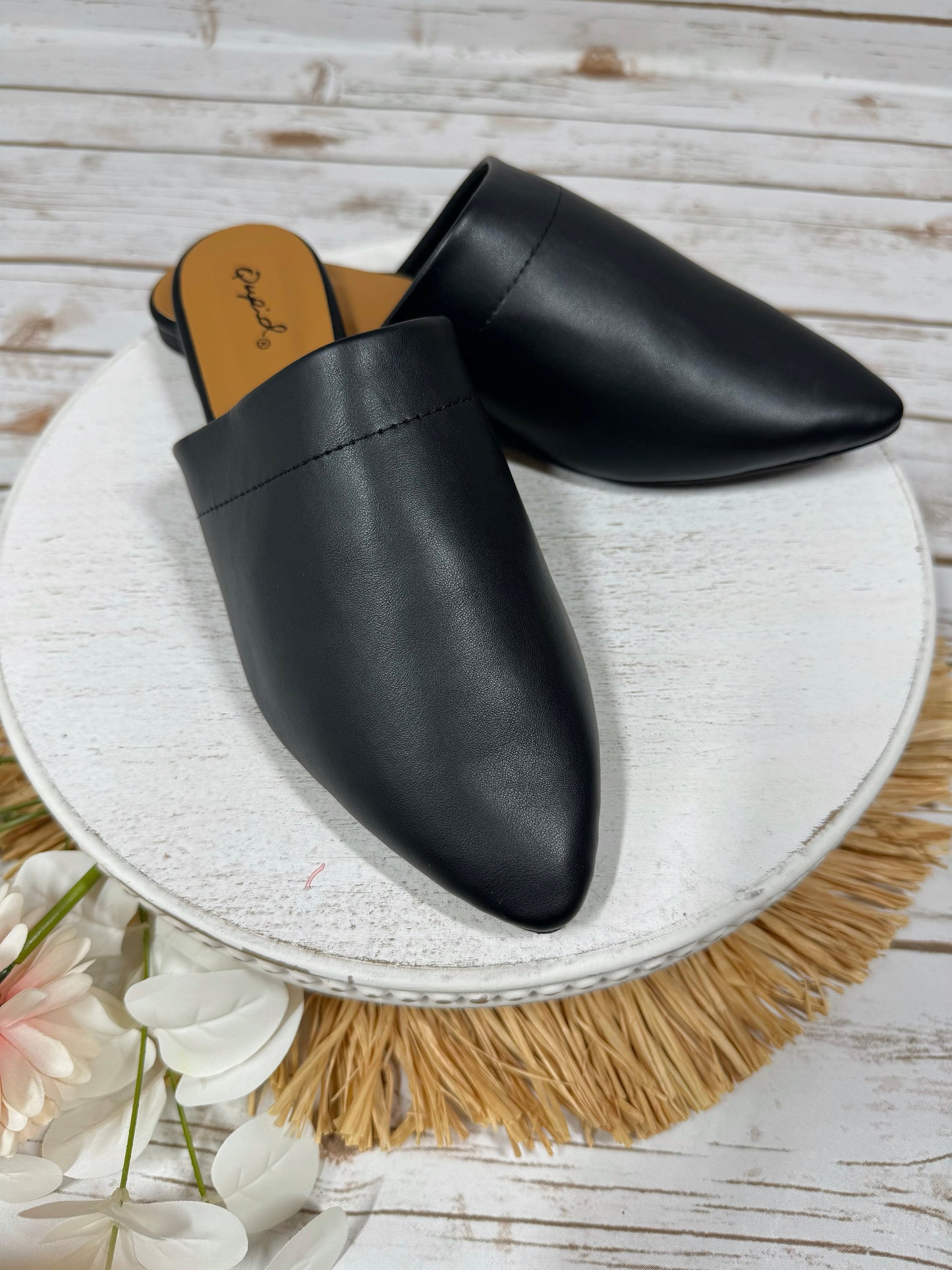 Vicki Mule in Black