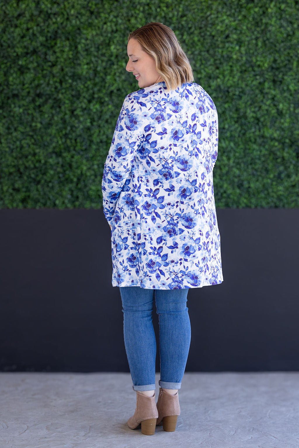 PREBOOK Classic Cardigan - Sapphire Floral
