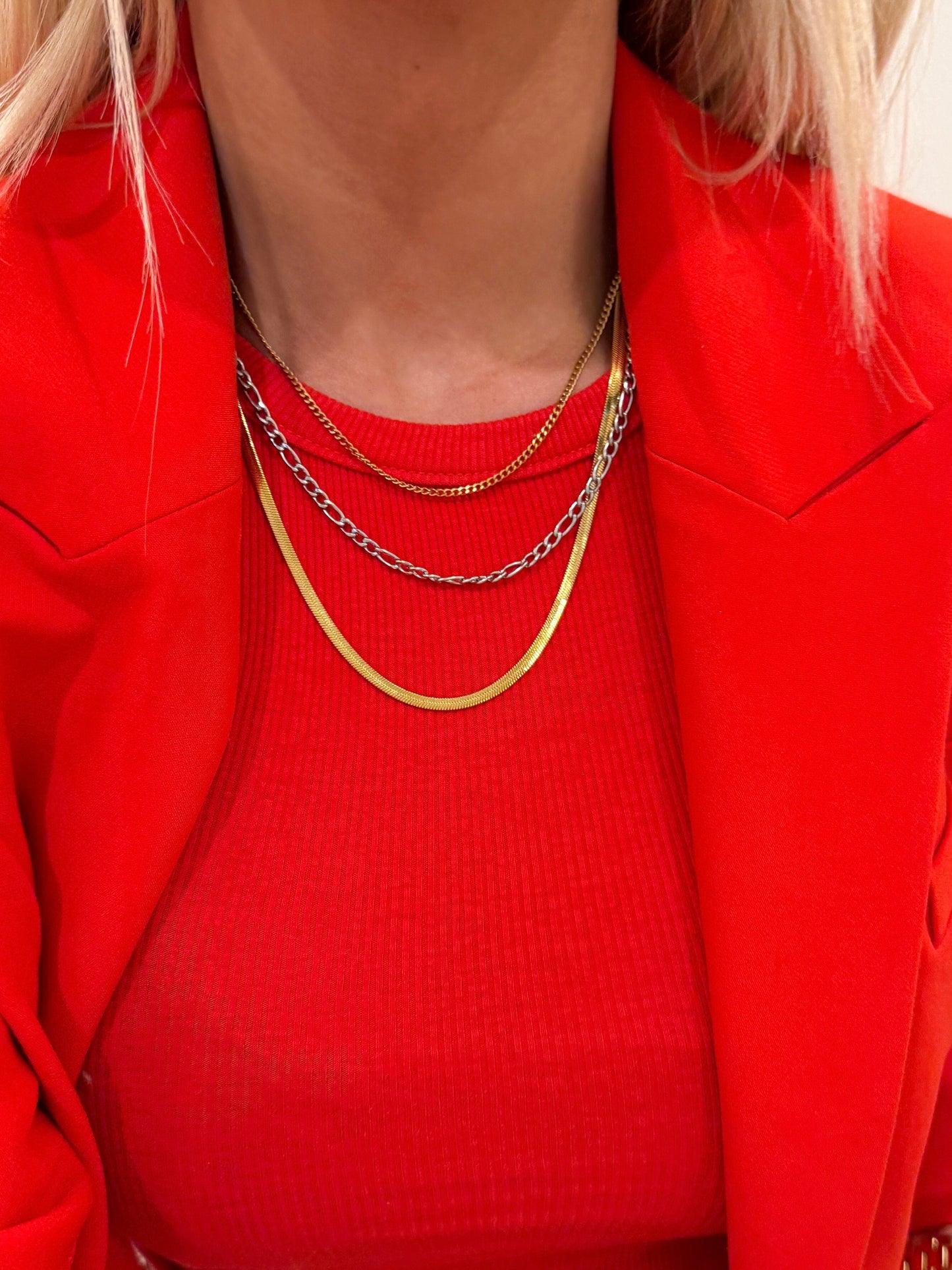 TWO TONED LAYERED NECKLACE