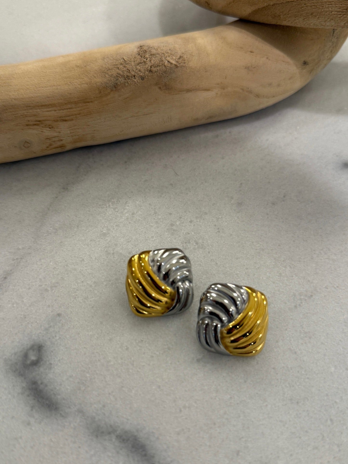 GRACE EARRINGS
