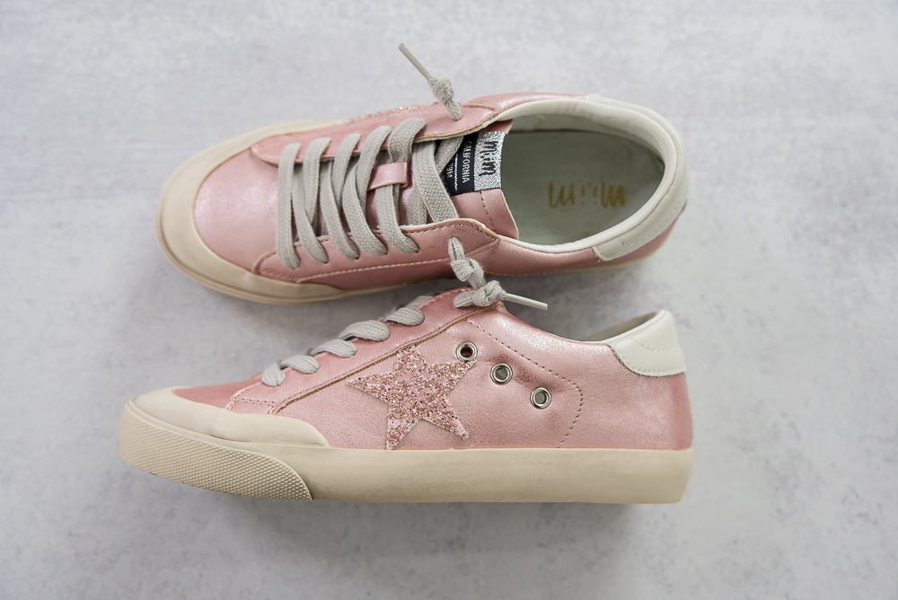 Sadie Sneakers in Pink